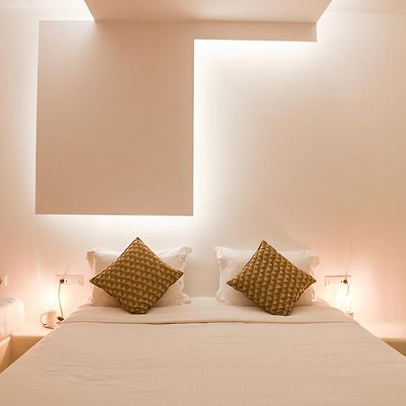 White Curves Santorini Bed & Breakfast Akrotiri  Exterior photo