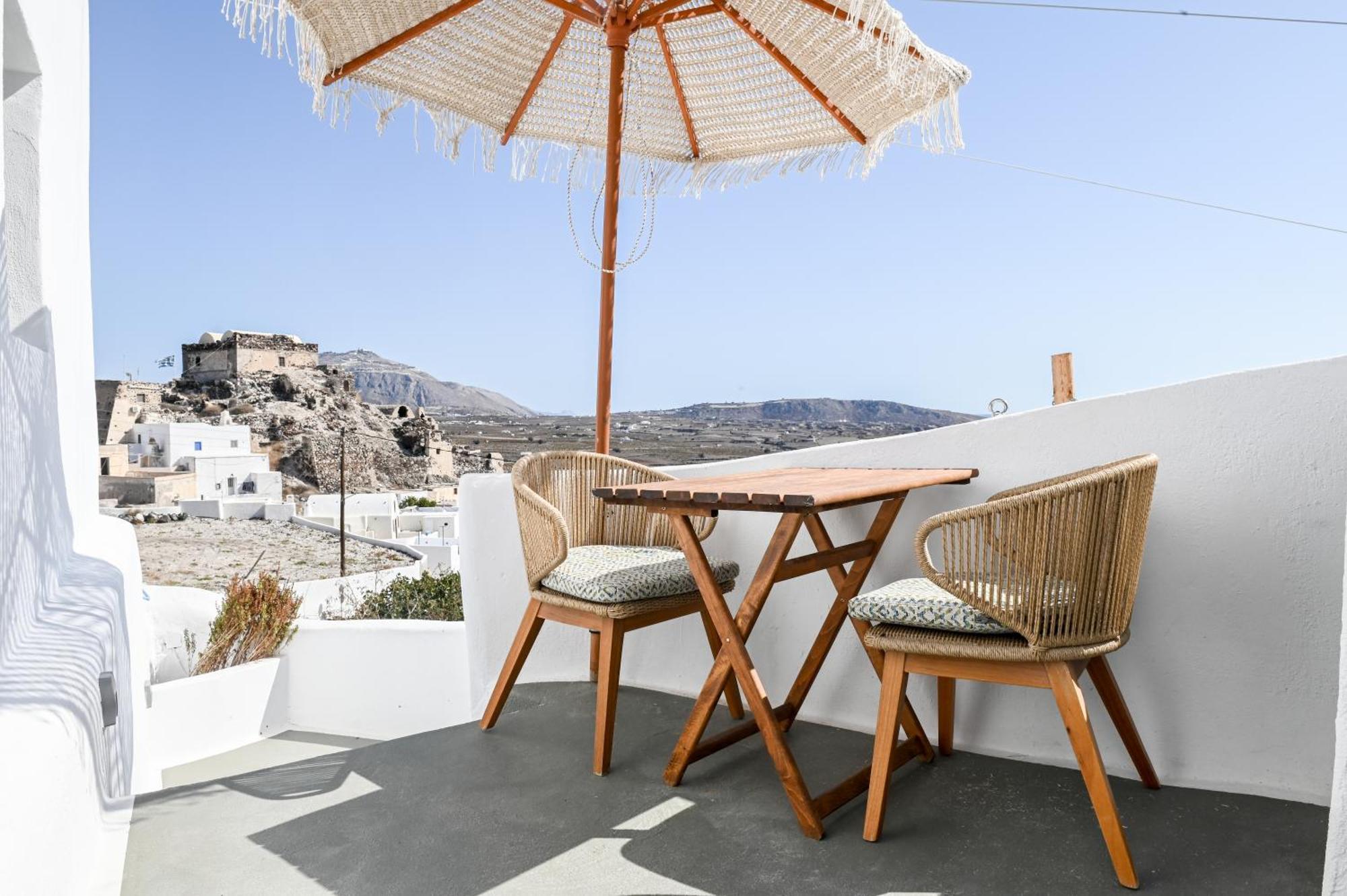 White Curves Santorini Bed & Breakfast Akrotiri  Exterior photo
